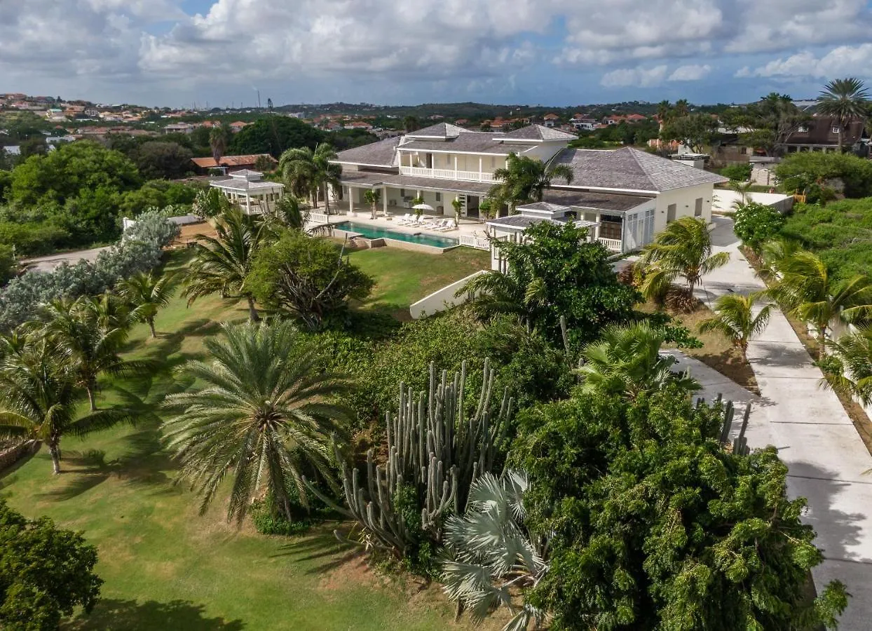 Jan Thiel A Beautiful Villa Curacao With Large Pool And Tropical Garden